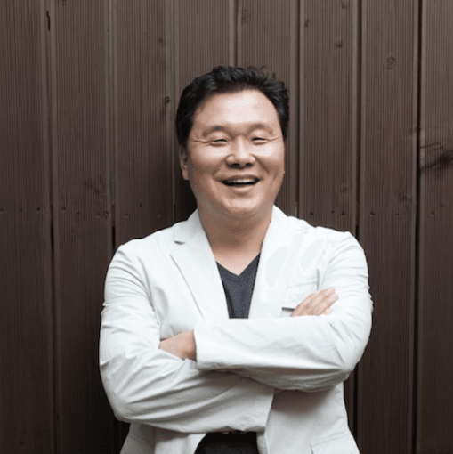 홍순성 작가